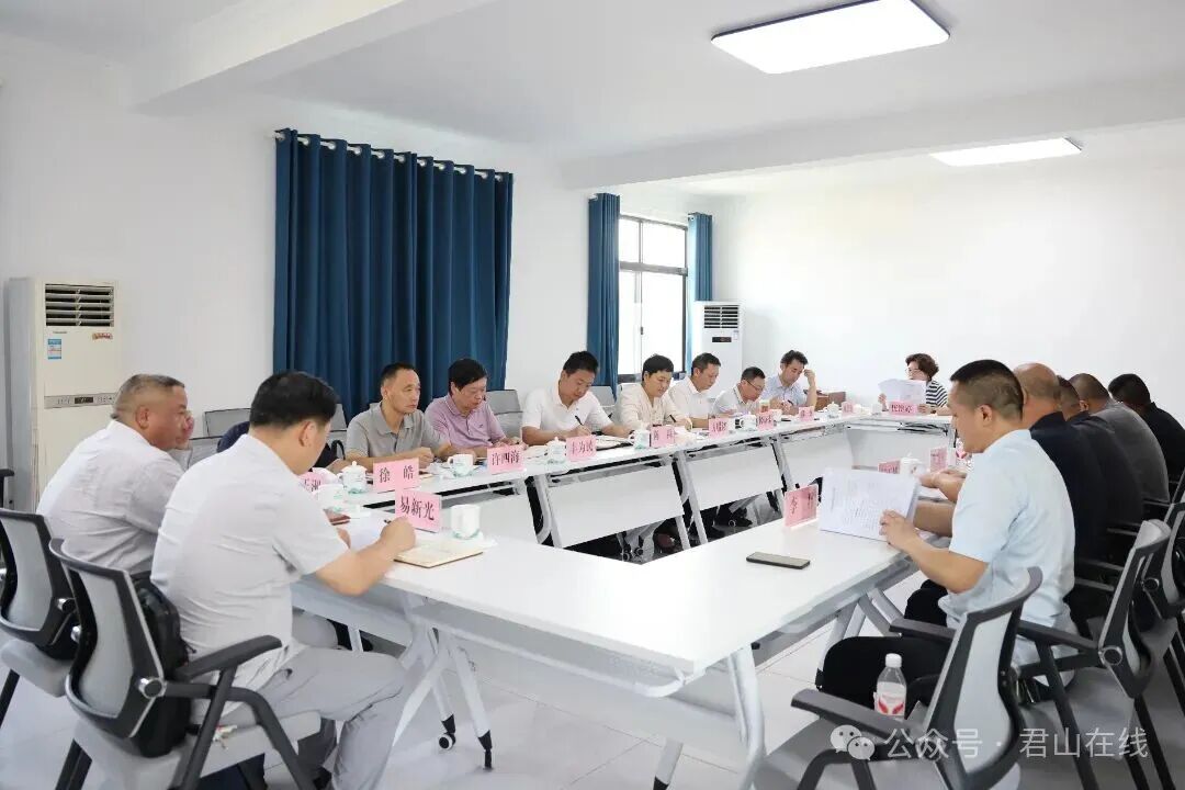 陈淼调研湘北水产良种场